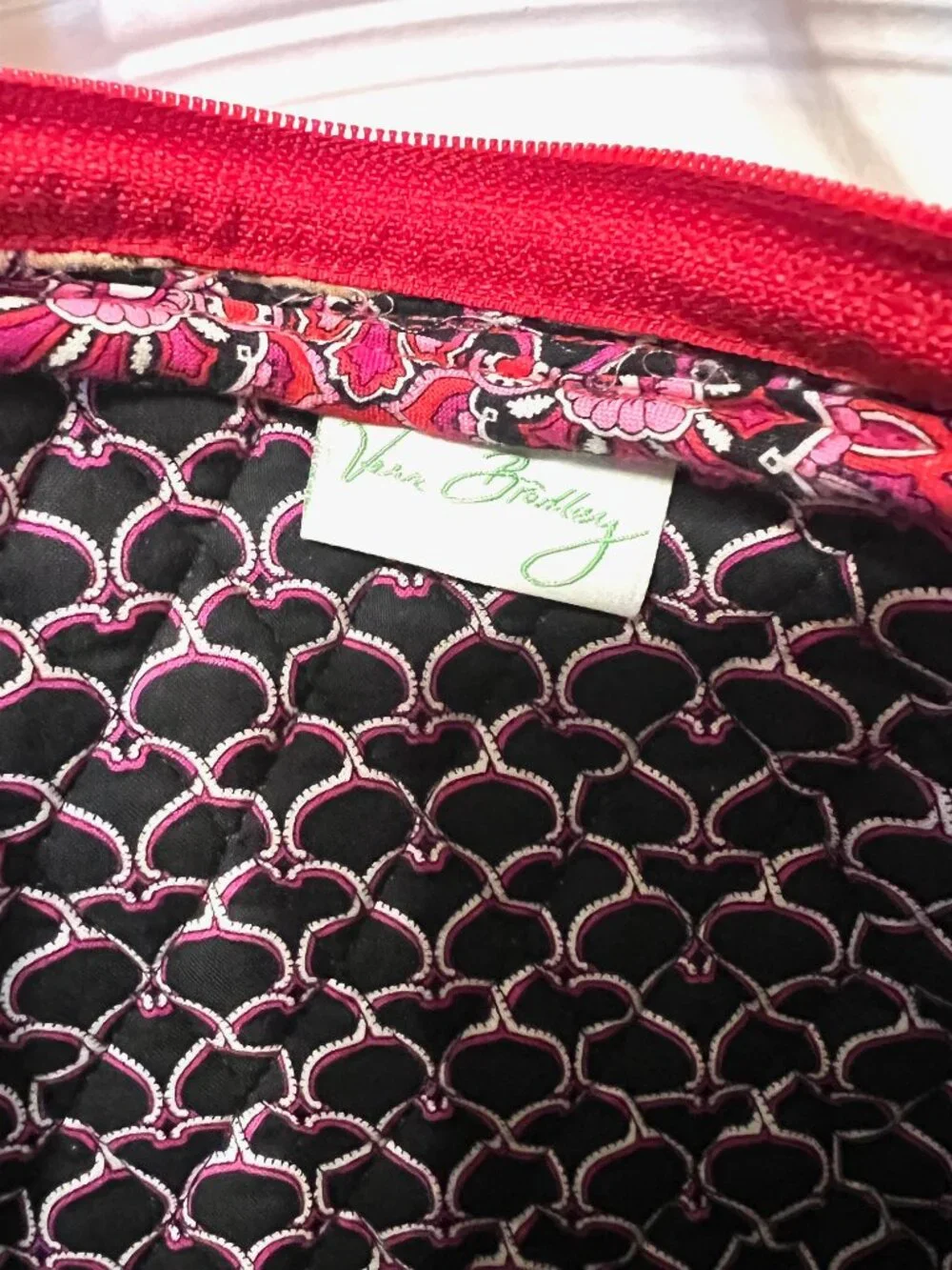 Vera Bradley Frankly Scarlett Quilted Red/Pink Mix Laptop/I Pad Zip around Case